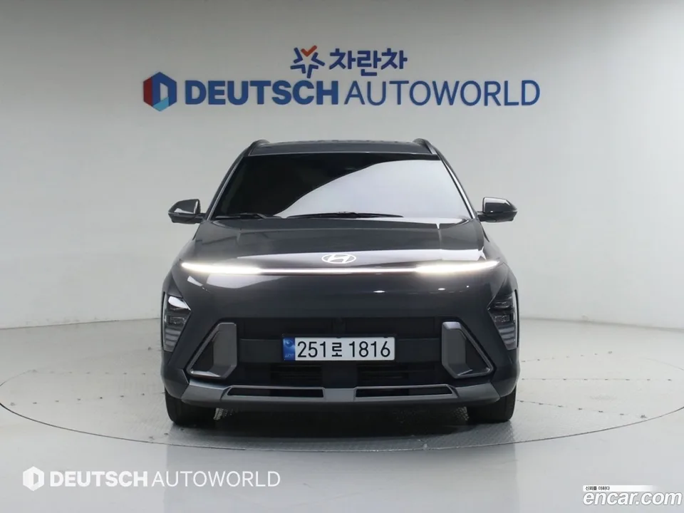 Hyundai Kona 1.6 2WD 2023 — миниатюра 3
