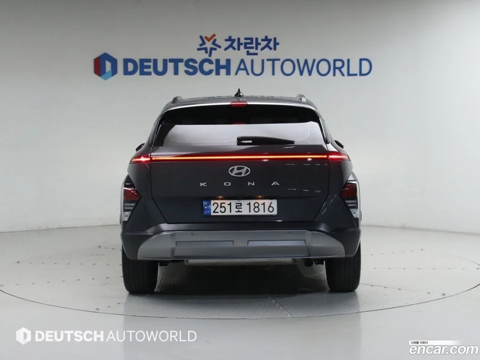Hyundai Kona 1.6 2WD 2023 — миниатюра 4