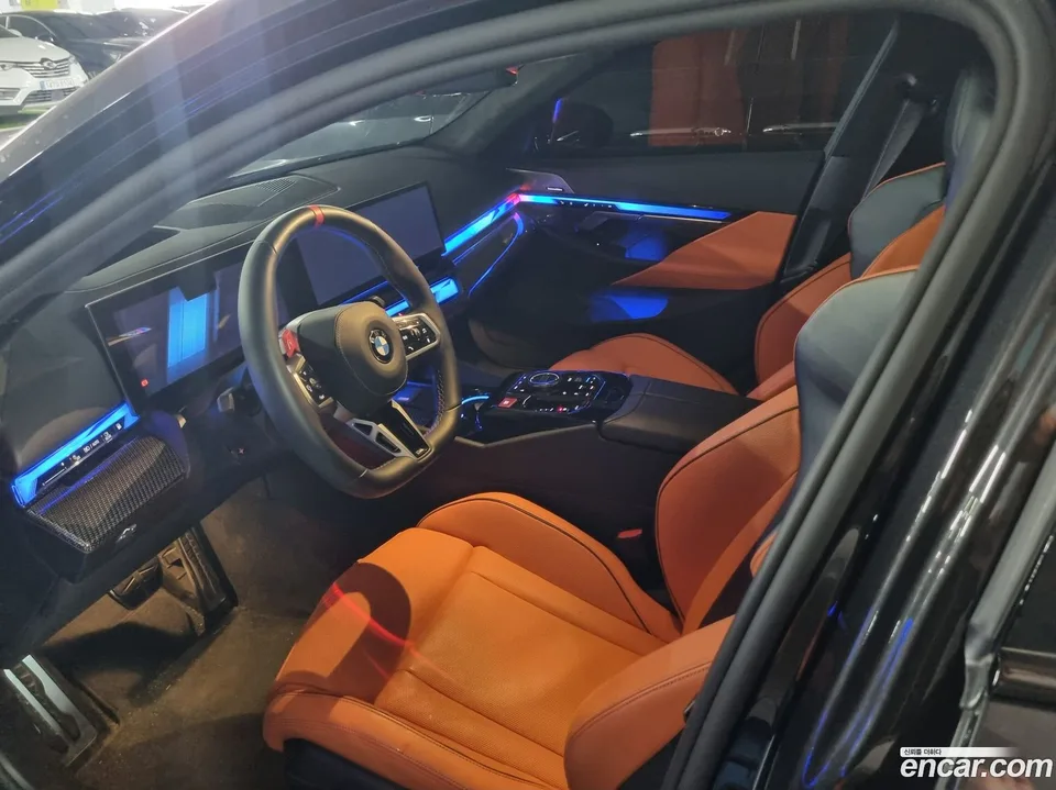 BMW M5 M5 2025 — миниатюра 2