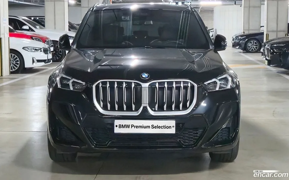 BMW X1 xDrive 20i M 2025 — миниатюра 3