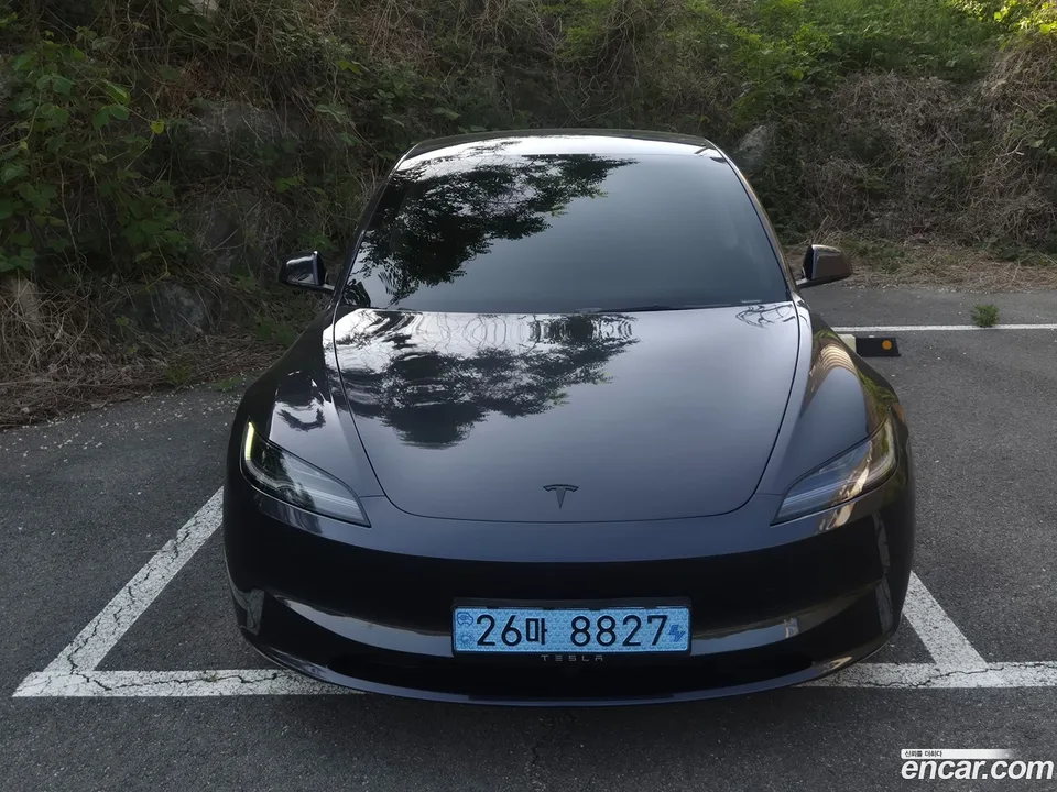 Tesla Model 3 RWD 2025 — миниатюра 3