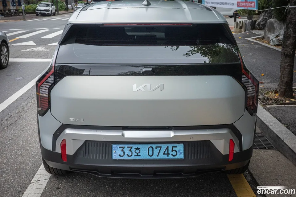Kia EV3 2WD 2024 — миниатюра 2