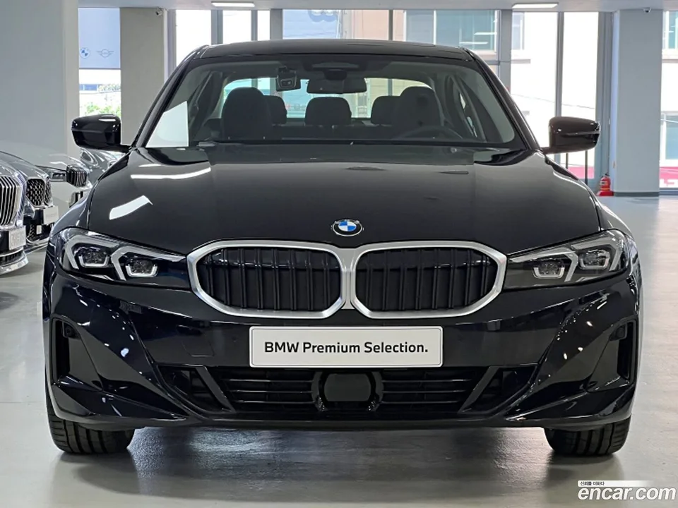 BMW 3 Series 320i 2025 — миниатюра 3