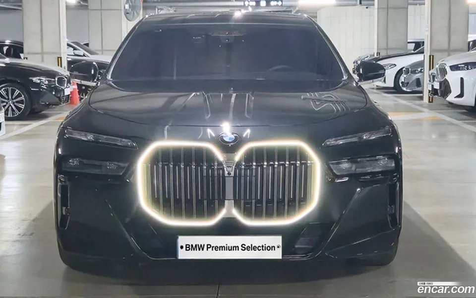 BMW 7 Series 740d xDrive M 2025 — миниатюра 3