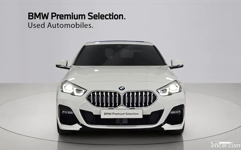BMW 2 Series Gran Coupe 220i M 2022 — миниатюра 3