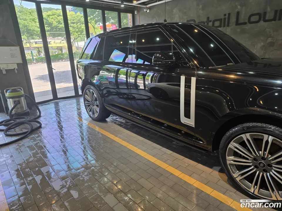 Land Rover Range Rover P530 AB LWB 2024 — миниатюра 3