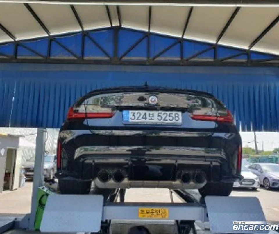 BMW M3 M3 2022 — миниатюра 2