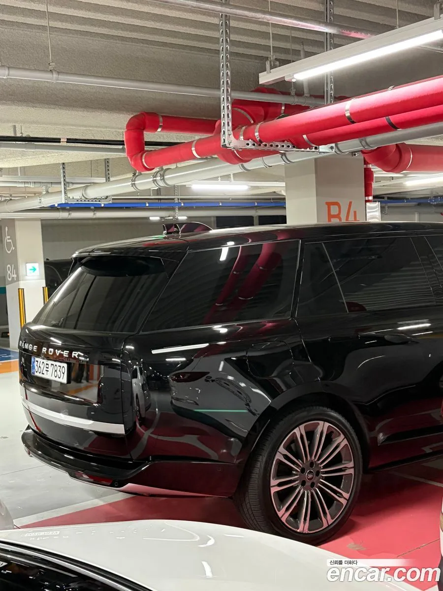 Land Rover Range Rover P530 AB LWB 2024 — миниатюра 4