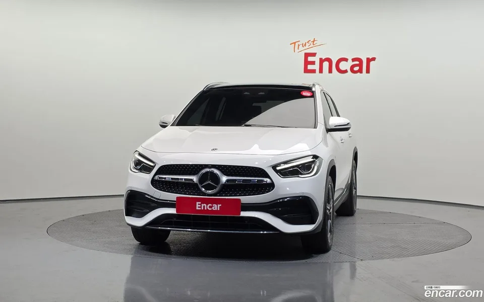 Mercedes-Benz GLA-Class GLA250 4MATIC 2022 — миниатюра 3