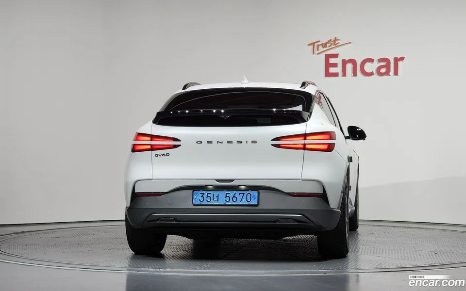 Genesis GV60 2022 — миниатюра 4