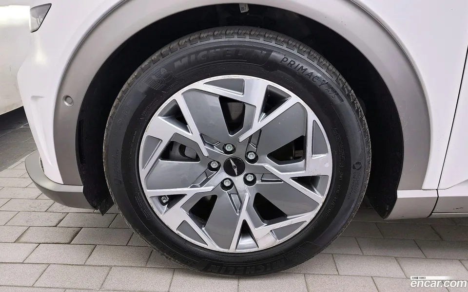 Genesis GV60 2022 — миниатюра 5