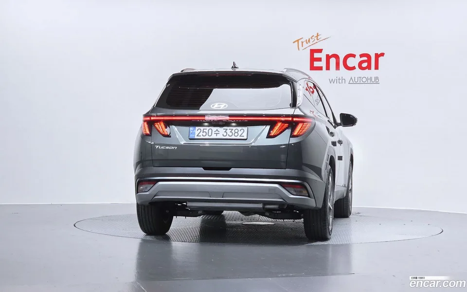 Hyundai Tucson Hybrid NX4 HEV 1.6 2WD 2024 — миниатюра 4