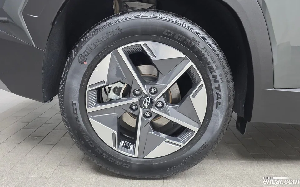 Hyundai Tucson Hybrid NX4 HEV 1.6 2WD 2024 — миниатюра 5