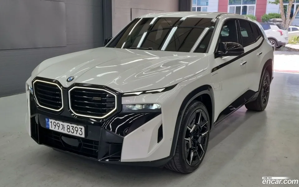 BMW XM 2023
