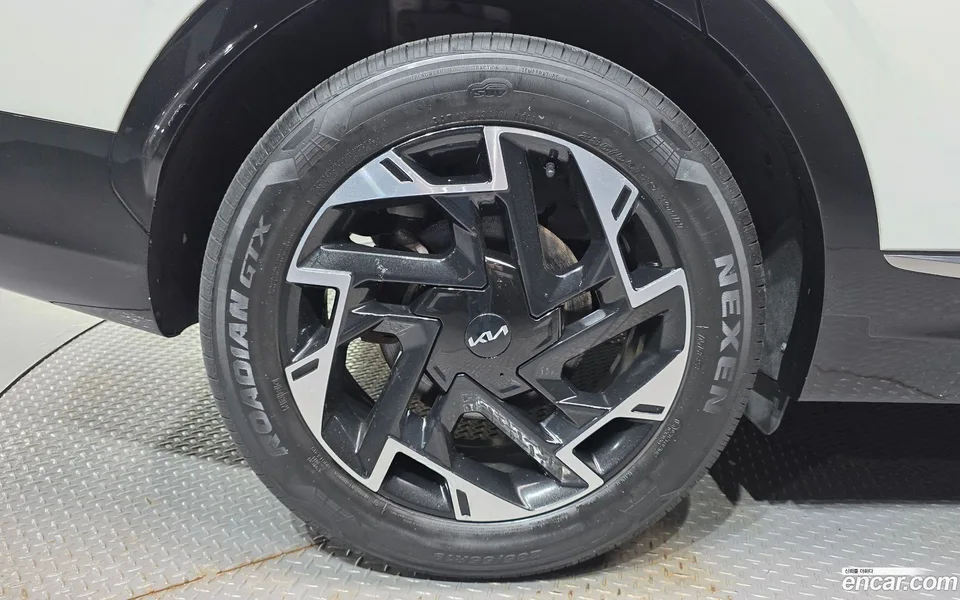Kia Sportage 1.6 2WD 2022 — миниатюра 5