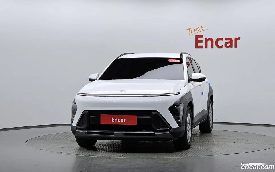 Hyundai Kona 2.0 2WD 2023 — миниатюра 3