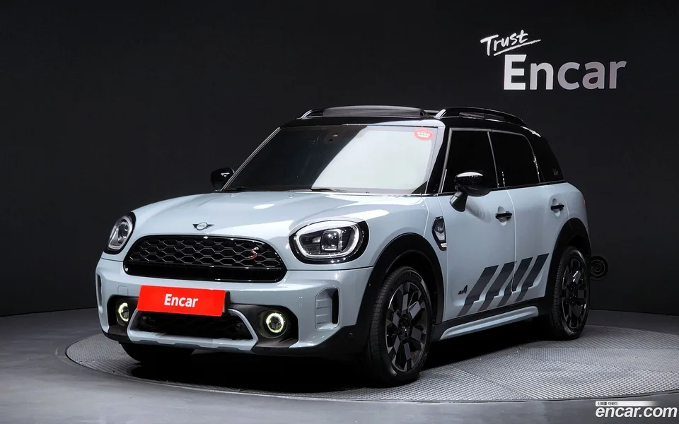 MINI Cooper S Countryman ALL4 2022 — фото 1, купить с доставкой в Москву
