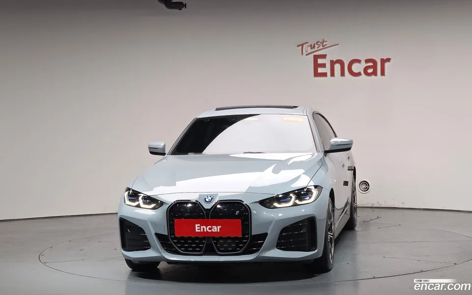 BMW i4 eDrive40 M 2023 — миниатюра 3
