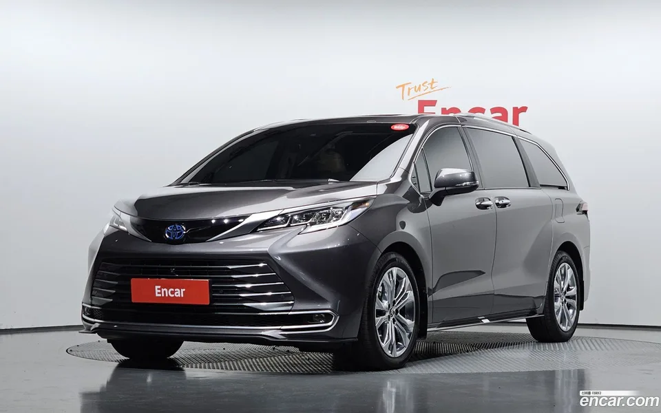 Toyota Sienna 2023