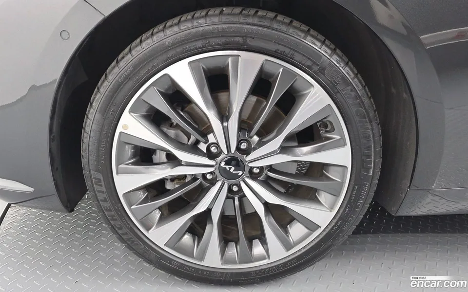 Kia K8 2.5 2WD 2023 — миниатюра 5
