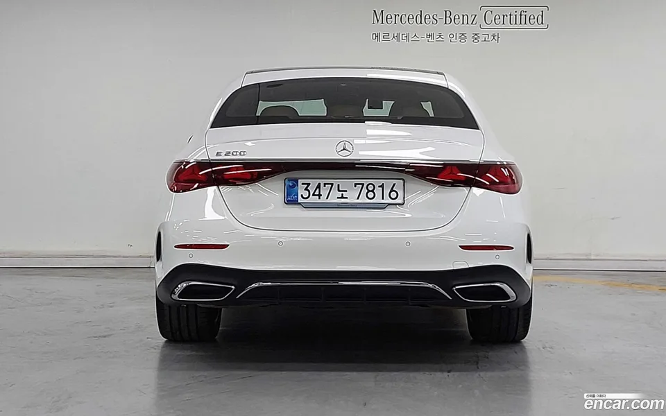 Mercedes-Benz E-Class E200 AMG Line 2025 — миниатюра 4