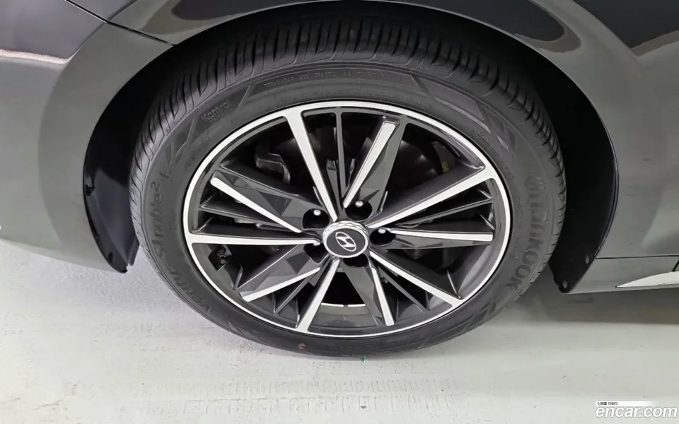 Hyundai Grandeur IG 2.5 2022 — thumbnail 2