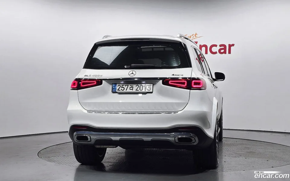 Mercedes-Benz GLS-Class GLS400d 4MATIC 2023 — миниатюра 4