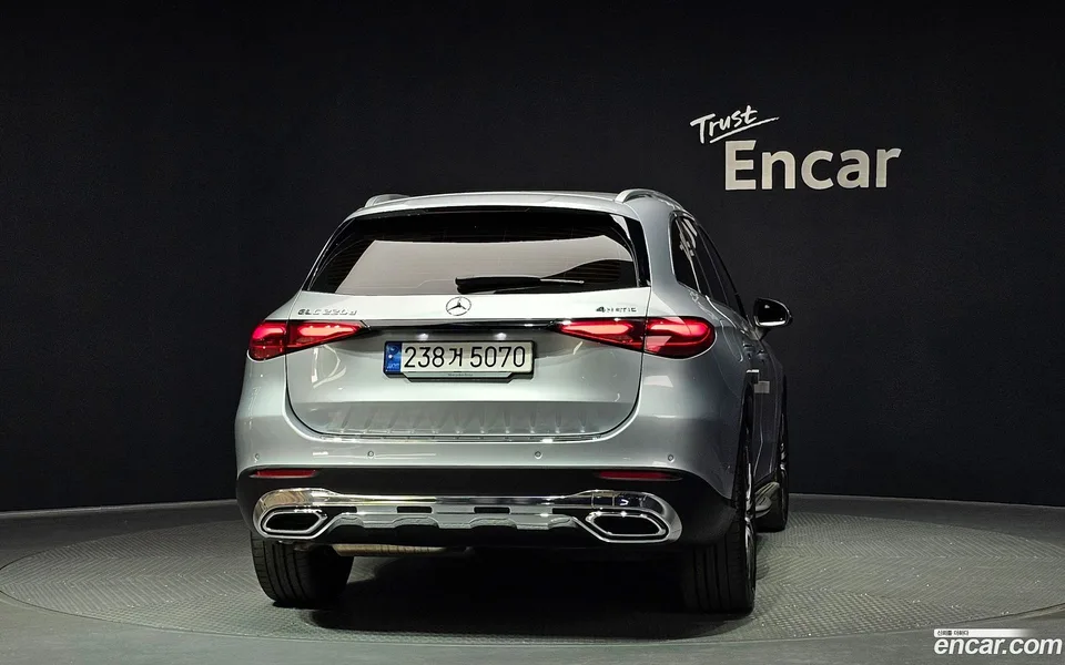 Mercedes-Benz GLC-Class GLC220 d 4MATIC 2023 — миниатюра 4