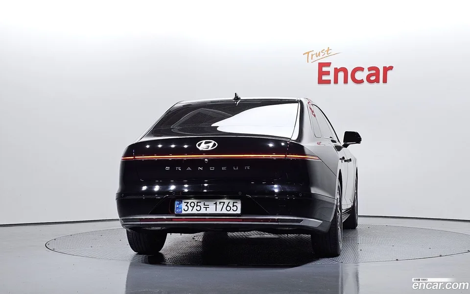 Hyundai Grandeur 2.5 2WD 2022 — миниатюра 4