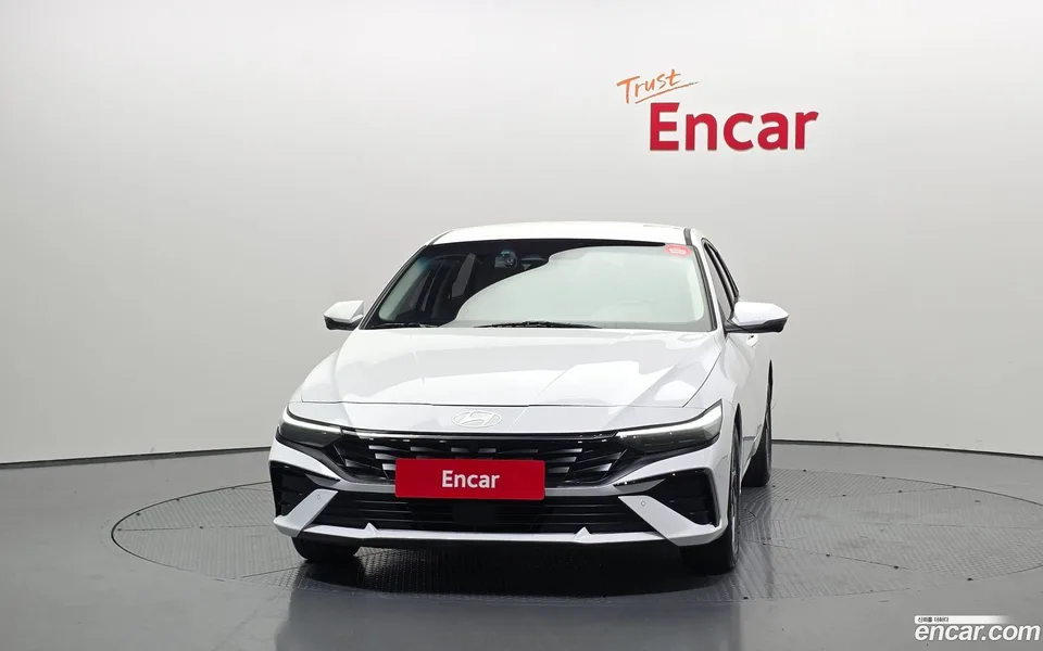 Hyundai Avante CN7 1.6 2023 — thumbnail 3