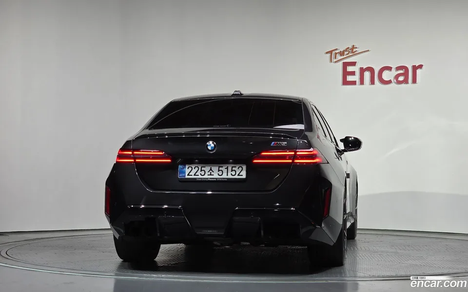 BMW M5 M5 2025 — миниатюра 4