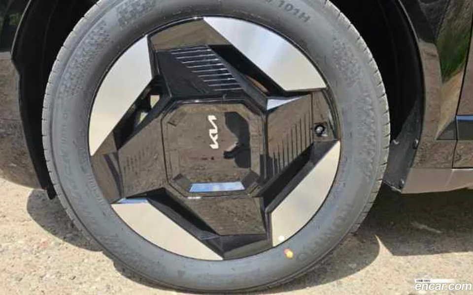 Kia EV5 2WD 2026 — миниатюра 2