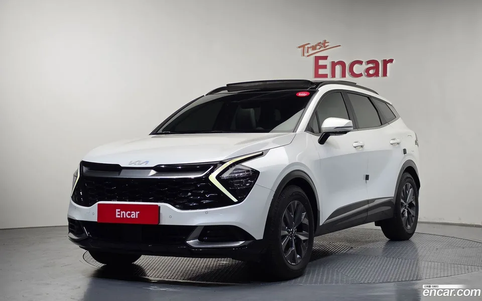 Kia Sportage 1.6 4WD 2023 — фото 1, купить с доставкой в Москву