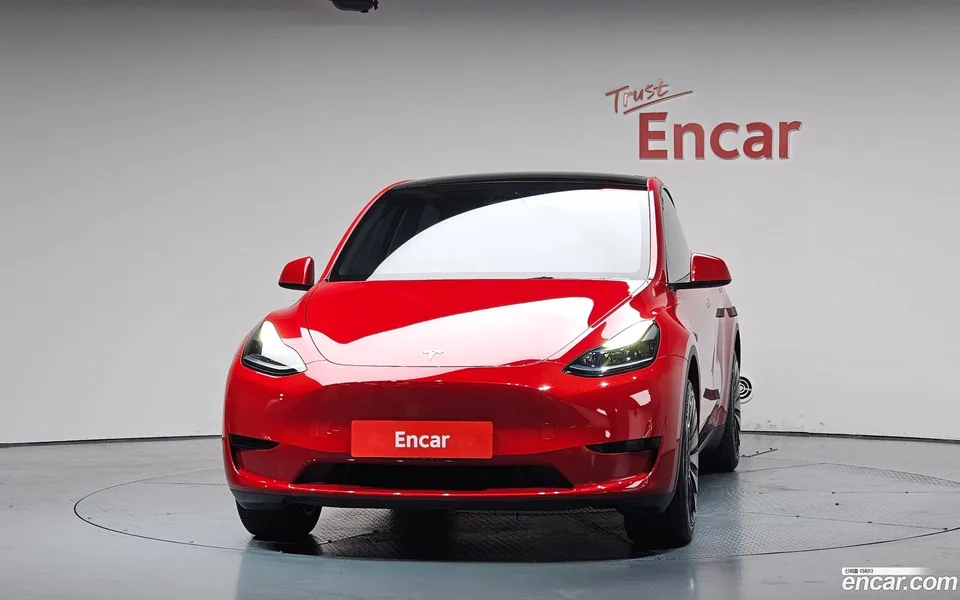 Tesla Model Y RWD 2023 — миниатюра 3