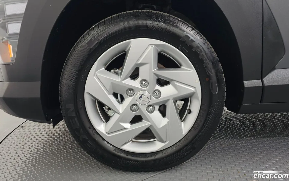 Hyundai Kona 1.6 2WD 2025 — миниатюра 5