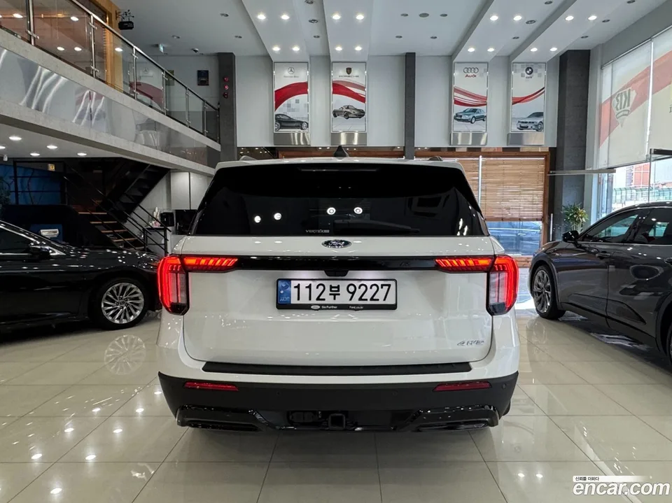 Ford Explorer 2.3 ST- 4WD 2025 — миниатюра 4