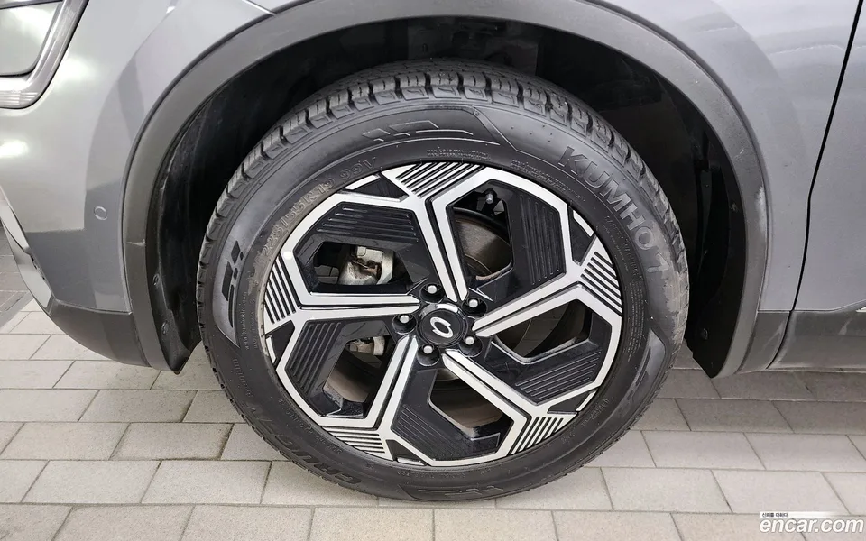 Renault Samsung QM6 2.0 GDe RE 2WD 2023 — миниатюра 2