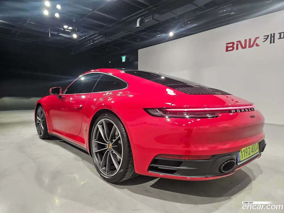 Porsche 911 (992) 2023 — миниатюра 5