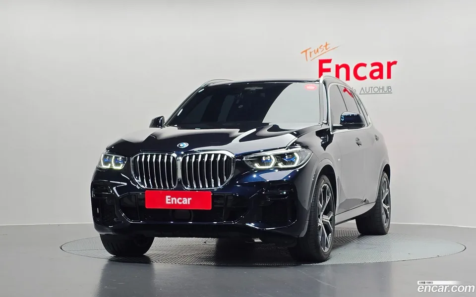 BMW X5 xDrive 40i M 2022 — миниатюра 3