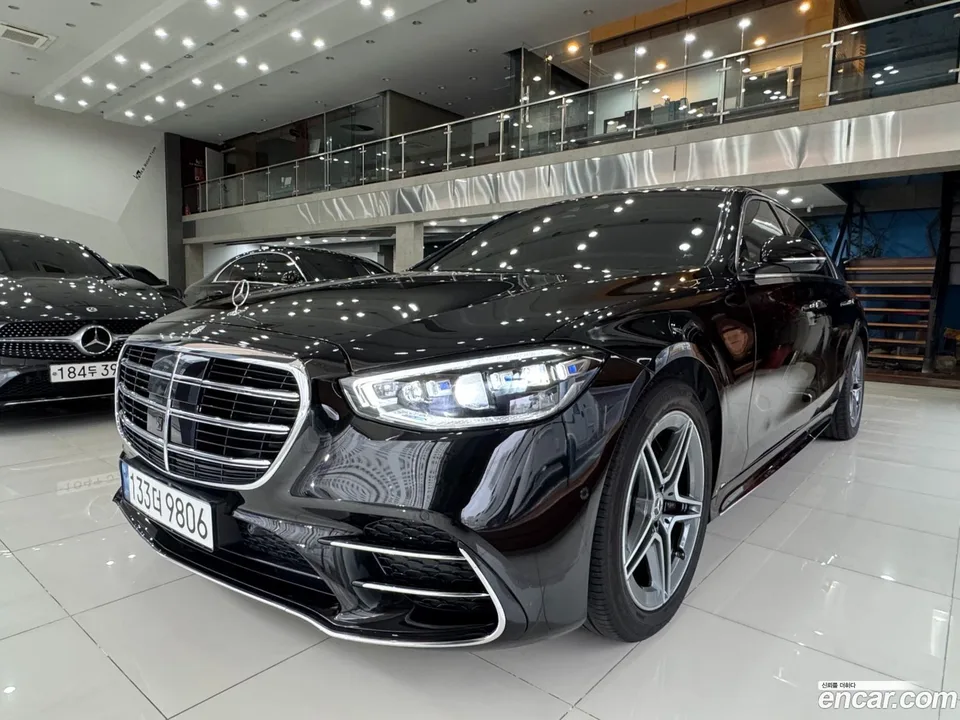Mercedes-Benz S-Class 2023