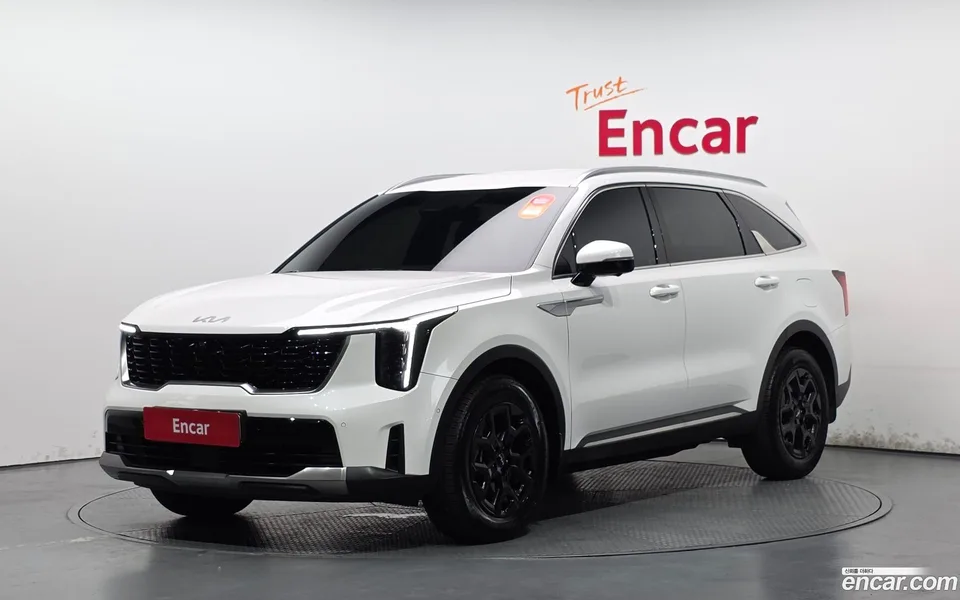 Kia Sorento HEV 1.6 2WD 2023 — photo 1, buy with delivery to Moscow
