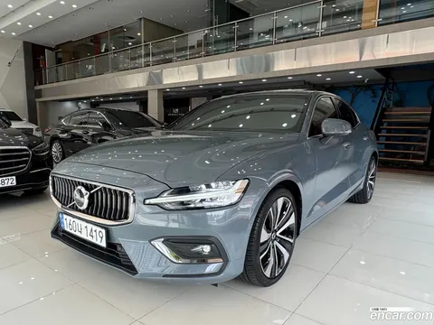 Volvo S60 2023 buy in Moscow