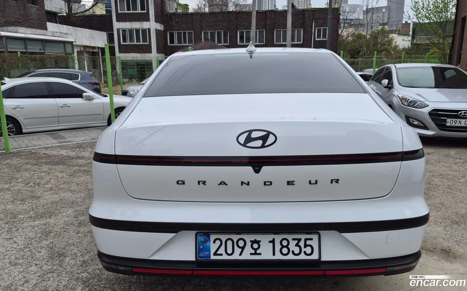 Hyundai Grandeur Hybrid 2026 — миниатюра 4