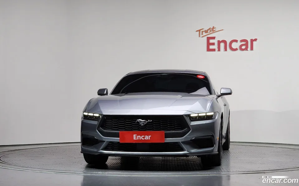 Ford Mustang 2.3 2024 — миниатюра 3