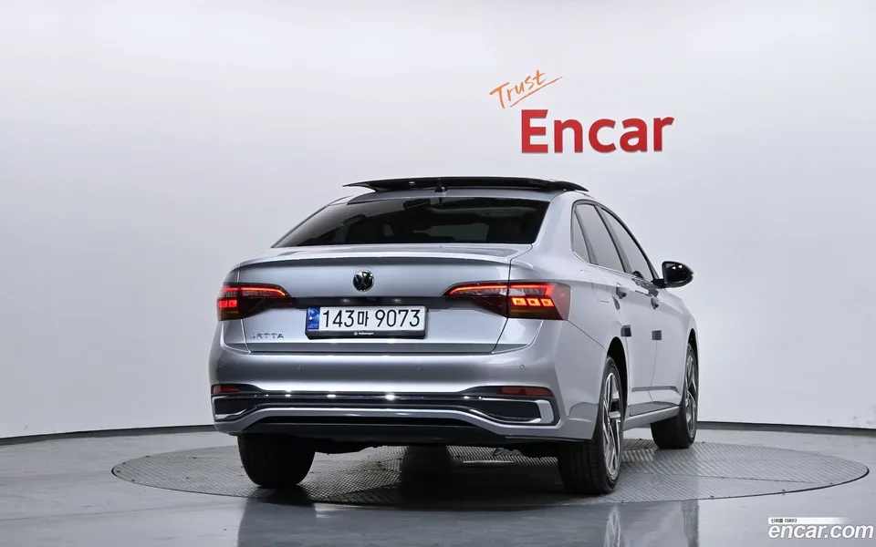 Volkswagen Jetta 1.5 TSI 2023 — миниатюра 4