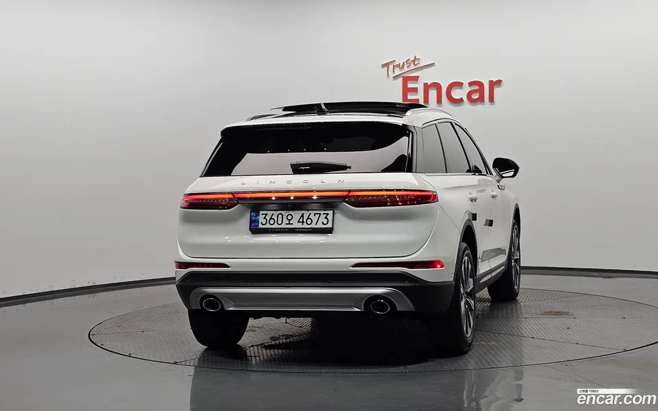 Lincoln Corsair 2.0 AWD 2022 — миниатюра 4