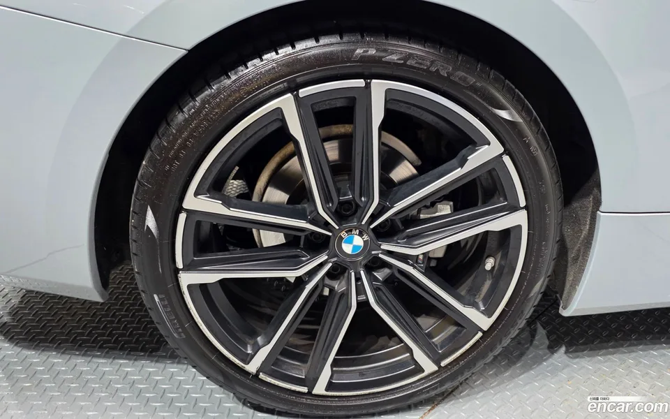BMW 4 Series 420i M 2023 — миниатюра 5