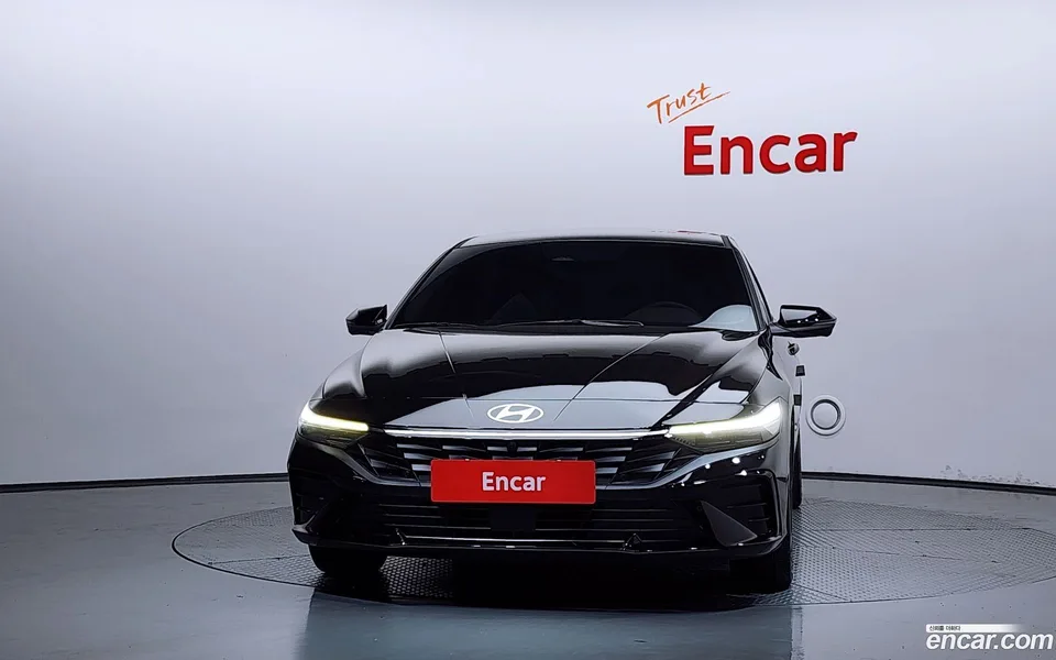 Hyundai Avante CN7 Hybrid 2025 — миниатюра 3