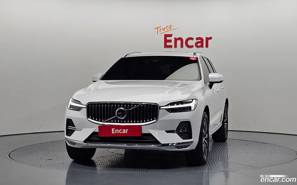 Volvo XC60 B5 2023 — миниатюра 3