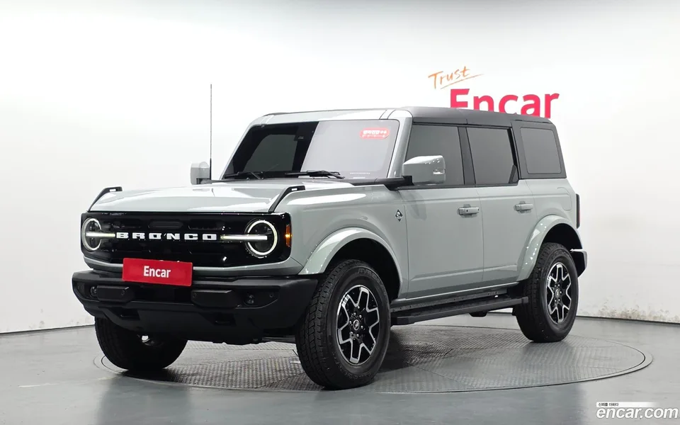 Ford Bronco 2024
